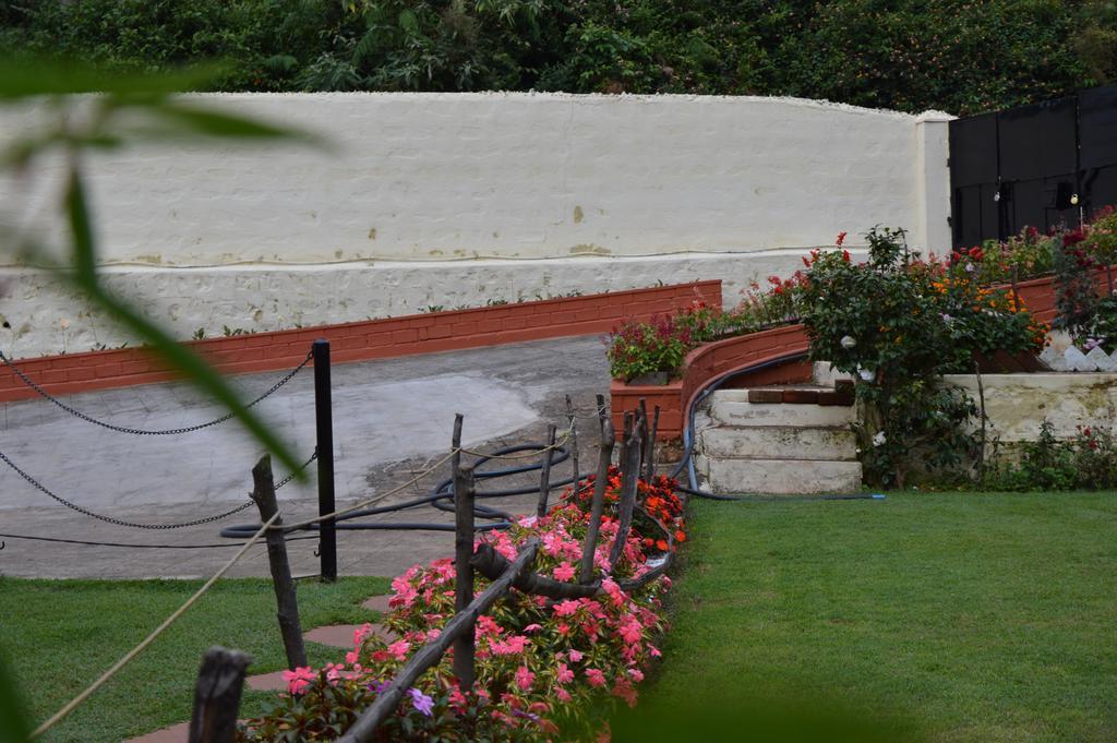 Serenity Manor Coonoor Exterior photo
